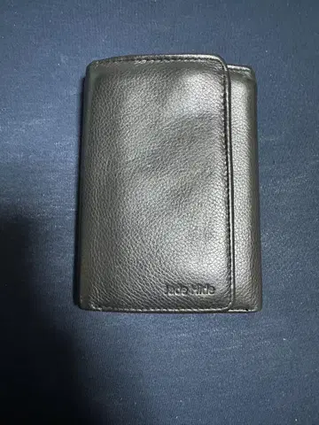 블랙 가죽 접이식 지갑