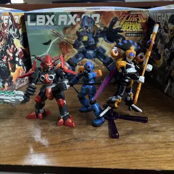 LBX AX00 하카이오 제트 나이트메어 골판지 전기 조립