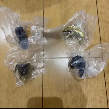제일복권 고질라 대괴수열전 G G상 몬스터 헤드 마그넷 4종 세트