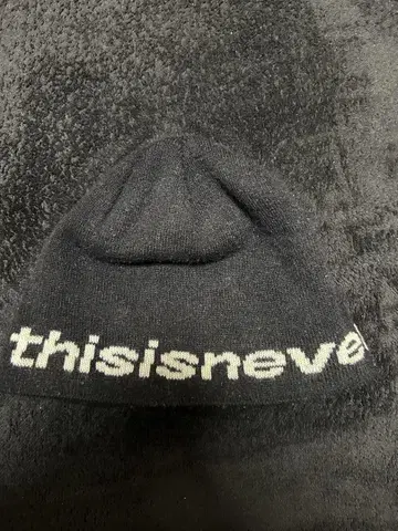 thisisneverthat 로고 비니 블랙