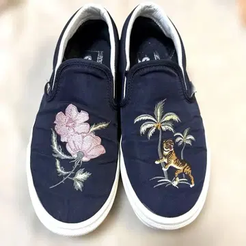 스카잔 Vans 자수 슬립온