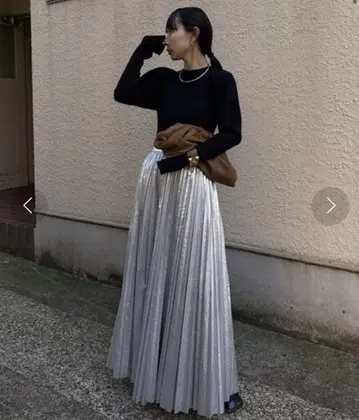 Ameri SHINY PLEATS SKIRT 실버 M