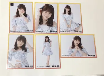 AKB48 쿠라노오 나루미의 브로마이드입니다.