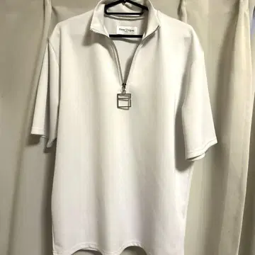 pieces uniques zip tee M/L