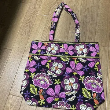 Vera Bradley 꽃무늬 토트백