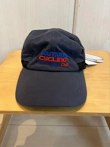 boutique cycling club 캡 카네코 씨 foundour