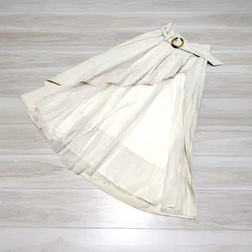 리젝시 튤 도킹 플레어 스커트 화이트
