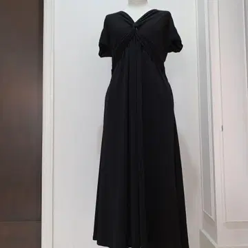 Mimi GranT 세련된 롱 원피스 블랙 LS