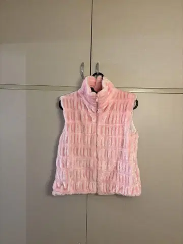 핑크 퍼 베스트