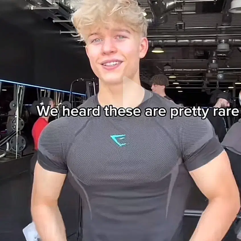 Gymshark Onyx V5 Long Sleeve Size S on Bunjang Global Site.