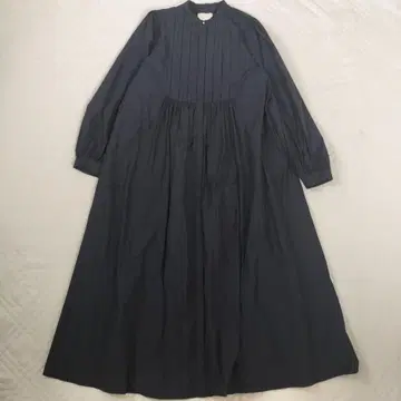 유나이티드 애로우즈 타프타 핀턱 원피스 롱 기장 네이비