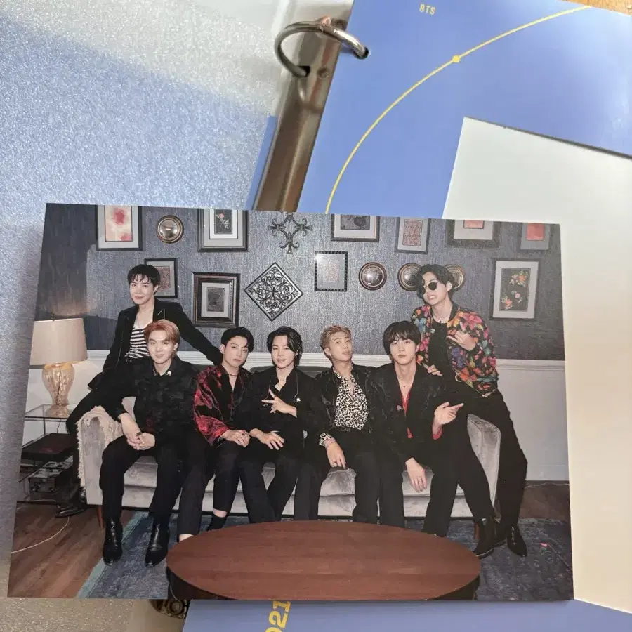 防弾少年団(BTS) - BTS MEMORIES 2021 DVD Amazon.com: Dreamus BTS - Memories of 2021 (DVD) : Movies & TV