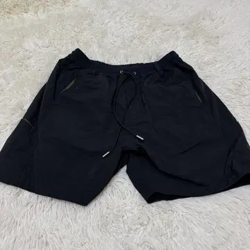 Sacai 하프 팬츠