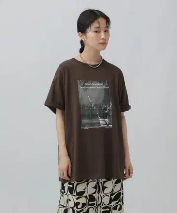 LEPSIM 아소트 BIG 포토 T셔츠 브라운 완판 가을 컬러 새상품