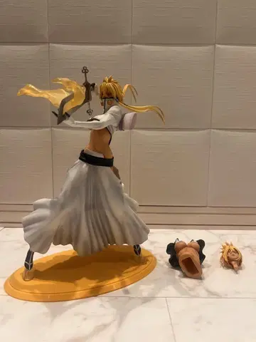 BLEACH 블리치 티어 할리벨 1/8 피규어 초판 (상자 없음)