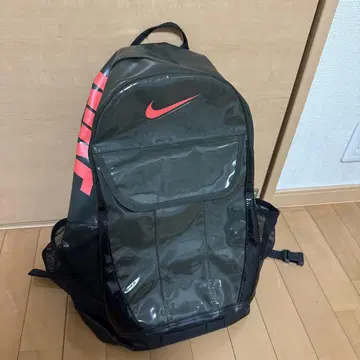 레어 카키색 NIKE 에나멜 백팩