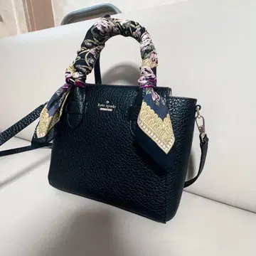 Kate Spade 블랙 가죽 숄더백