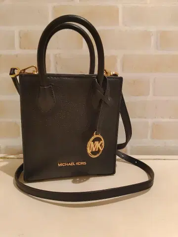 MICHAEL KORS 블랙 미니 토트백