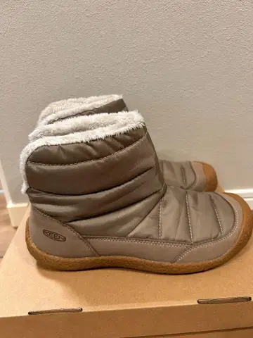 KEEN 하우저 폴드 다운 부츠 24.5cm