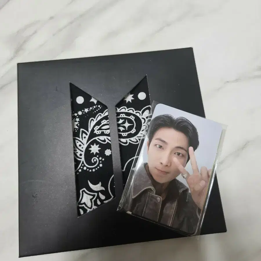 2025 Bts FESTA ARMY Zone Photocard Bandana Set on Bunjang