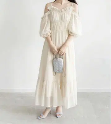 RANDA 플리츠 프릴 2WAY 쉬폰 원피스 크림 1
