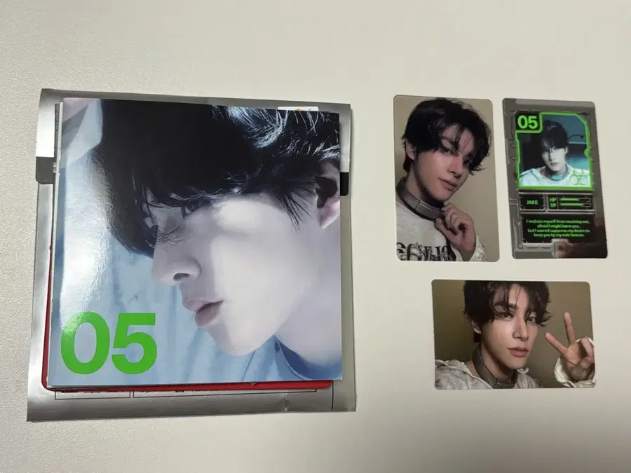 Product Details - 4