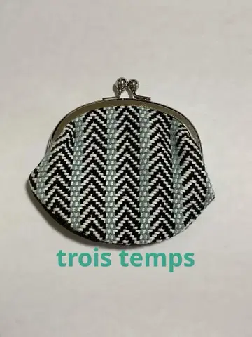 trois temps 파우치