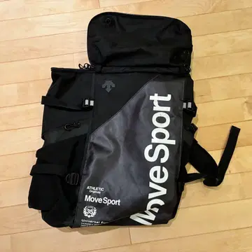 Move Sport 블랙 백팩