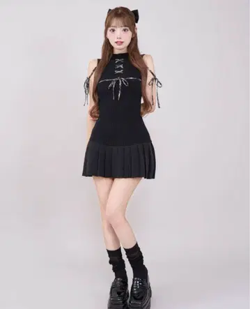 다리치 도킹 레이스업 미니 원피스