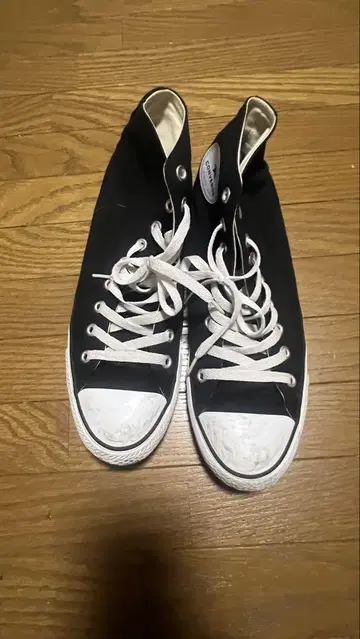 CONVERSE 블랙 하이컷 스니커즈