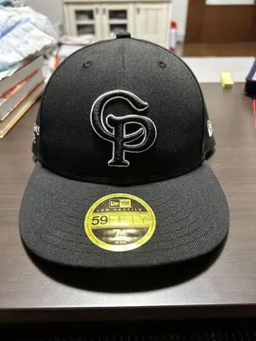 COUTIE PRODUCTIONS 59FIFTY 캡 7 1/2