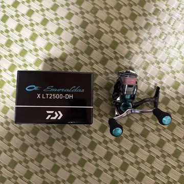 다이와 에메랄다스 X LT2500-DH 릴