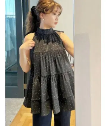 LILY BROWN 아메스 티어드 2way 블라우스