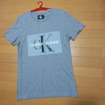 CALVIN KLEIN JEANS 그레이 티셔츠 L 사이즈