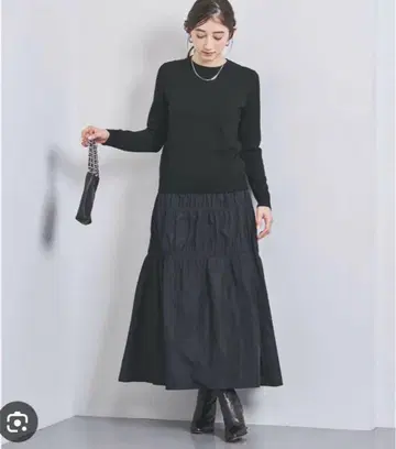 유나이티드 애로우즈 터프 셔링 롱 플레어 스커트 네이비 36