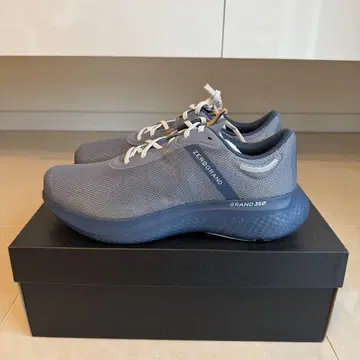 [미사용 새상품] 제로그랜드 아웃페이스 러너 II 27cm