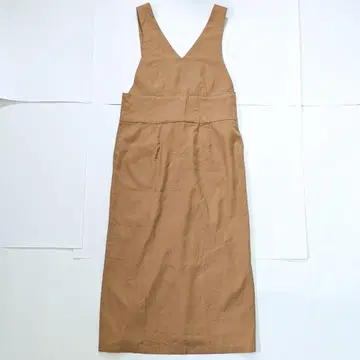 어반 리서치 도어스 오버롤 스커트 슬리브리스 원피스 카멜