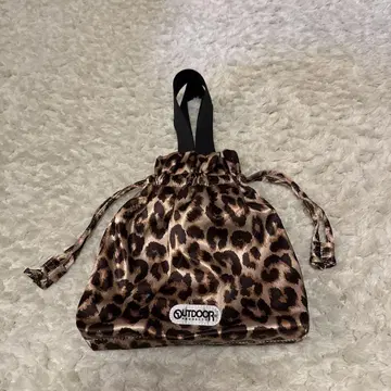 BC.STOCK OUTDOOR 새틴 복조리 BAG 레오파드