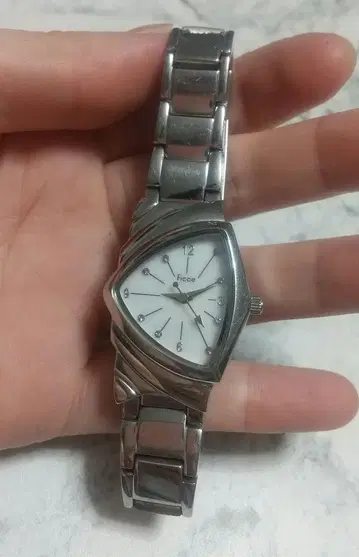 손목시계 ficce ALL STAINLESS STEEL 삼각형 실버