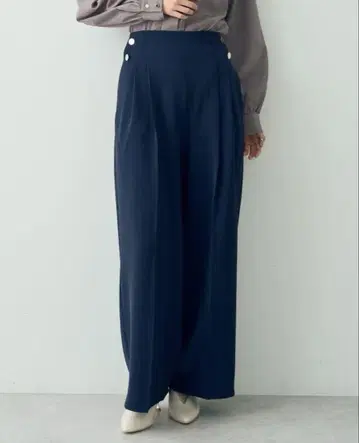 이에카베카 금장 버튼 와이드 팬츠 네이비 M