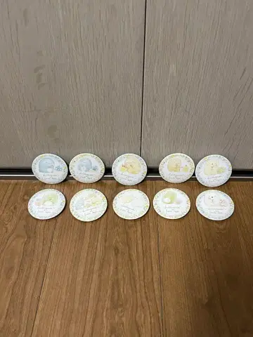 스미코구라시 프랑슈리페 콜라보 트레이딩 캔뱃지 세트