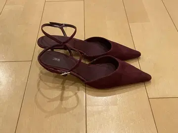 ZARA 버건디 스틸레토 뮬 37