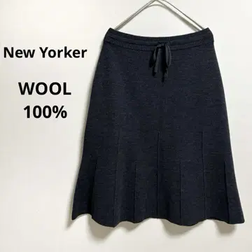 New Yorker 뉴요커 / 울 100% 무릎 기장 니트 플레어 스커트