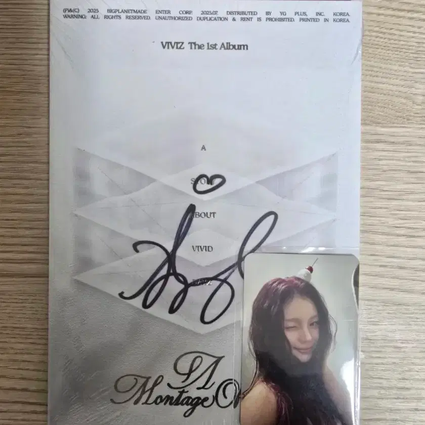 VIVIZ A Montage of ( ) Hello82 トレカ ウナ VIVIZ A Montage of ( ) Hello82 トレカ ウナ - メルカリ