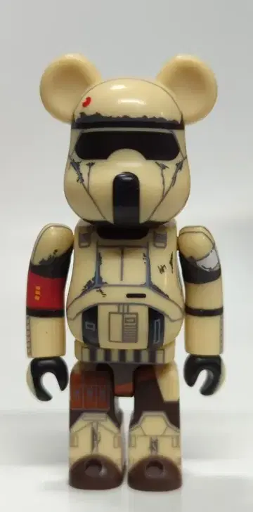 MEDICOMTOY BE@RBRICK SHORE TROOPER 100%