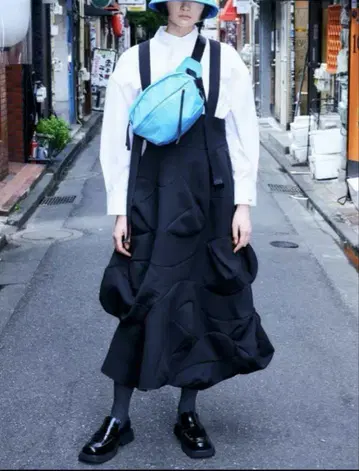'COLLECTION LINE' '성인 여성을 위한 살로펫 스커트