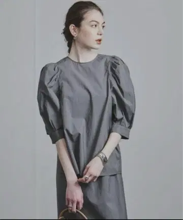 UNITED ARROWS UBCC C/N 퍼프 슬리브 블라우스 그레이