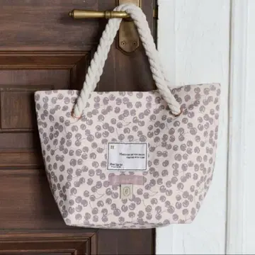 [새상품] HLT Cherry Tote Bag herlipto 2025