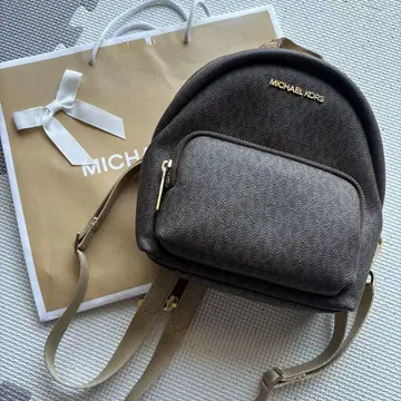 MICHAEL KORS 브라운 백팩