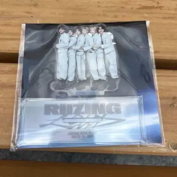RIIZE 사이타마 아크릴 스탠드 2
